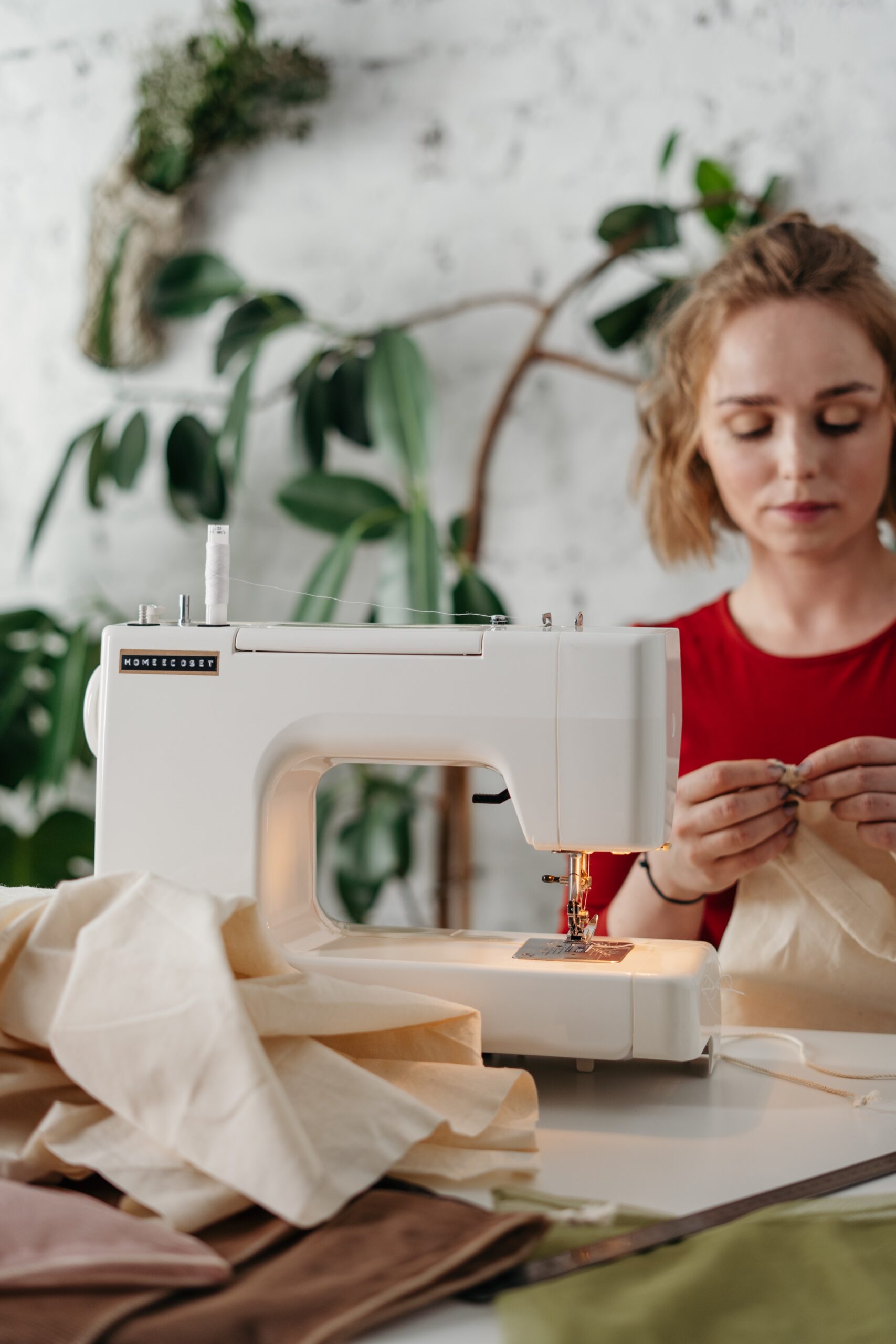 3 prendas que hacer si estas aprendiendo a coser (y 3 que no)